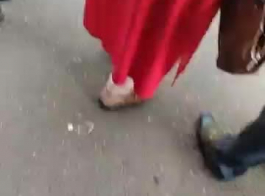 الهندي عاهرة الحمار كبيرة مص قضيبي في نهاية المشي وظيفة و سخيف لها